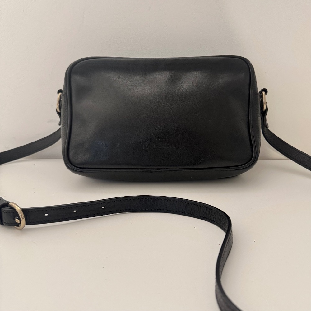 IL BISONTE Oliveta Black Leather Crossbody Bag